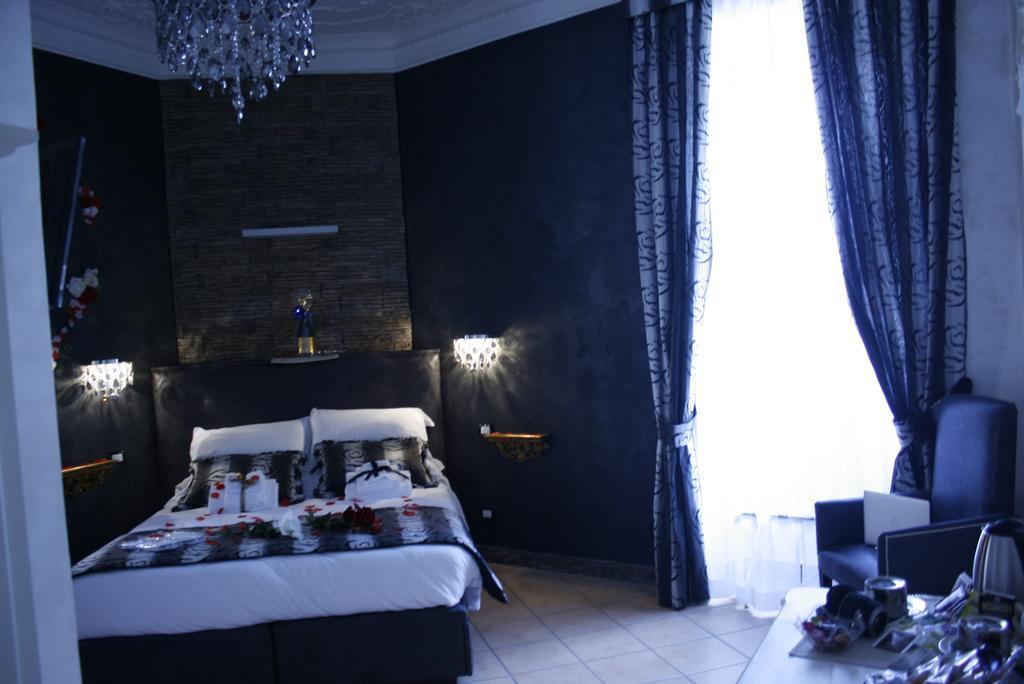 Crystal Rhome Рим Екстериор снимка